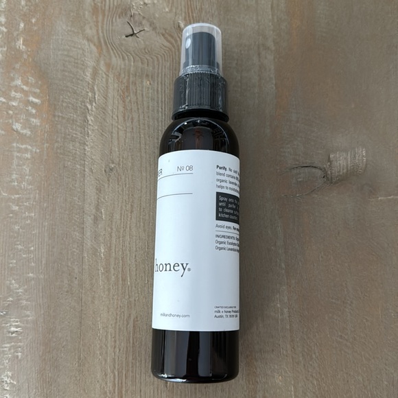 Milk + Honey Lavender Eucalyptus Hand Purifier No. 08 - Brand New - 4.0 FL OZ - Picture 4 of 7